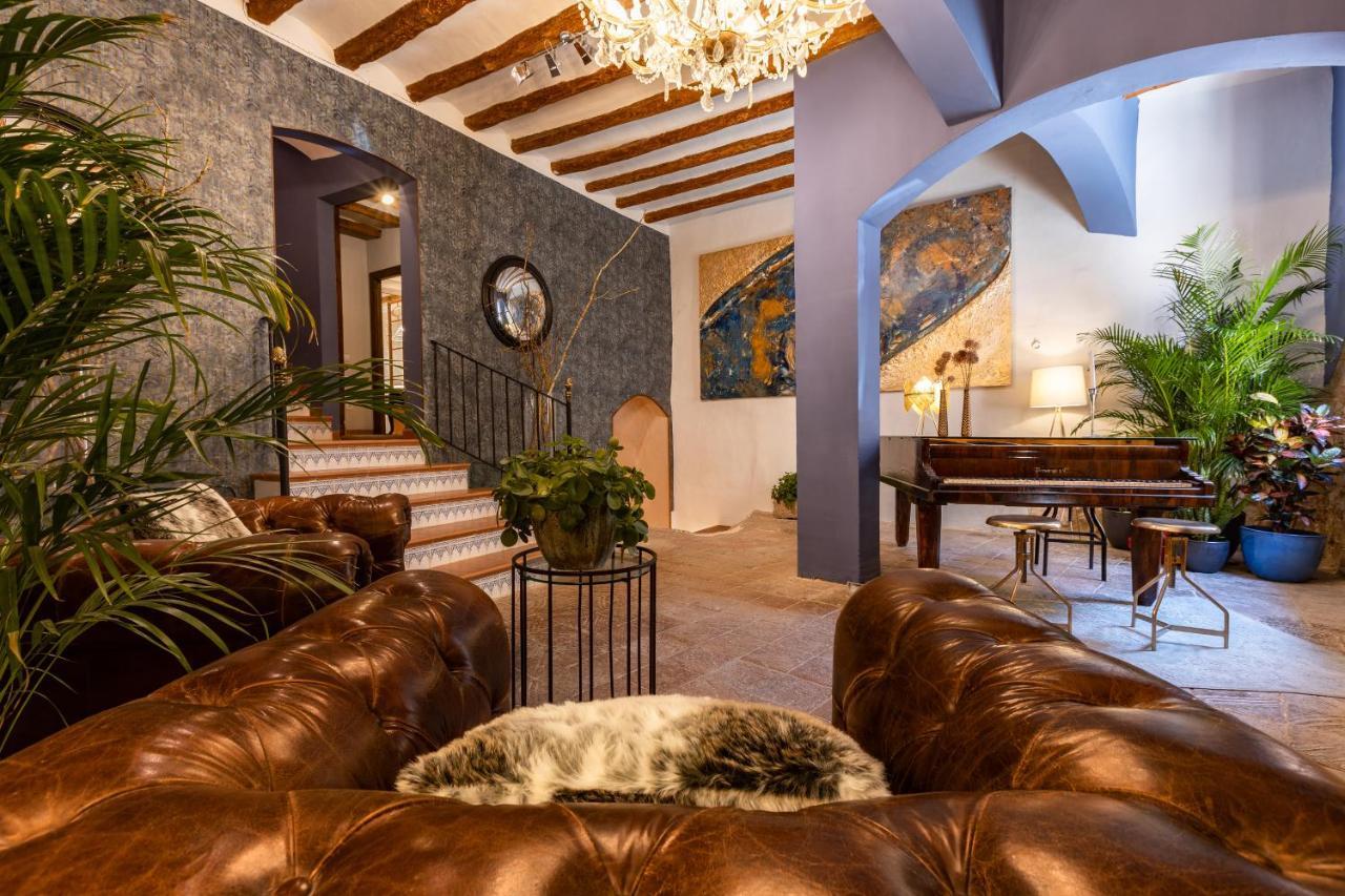 科尔努德利亚 El Palauet Del Priorat酒店 外观 照片